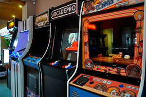 Home arcade video cabinets for the man cave