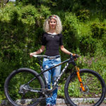 Showing a mountain bike under 500 dollar