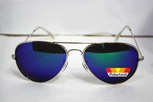 polarized test sticker on sunglasses