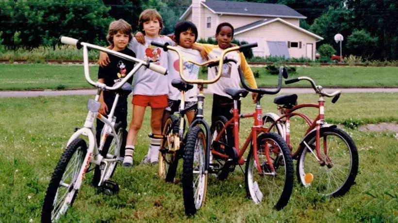 60s kids on bikes